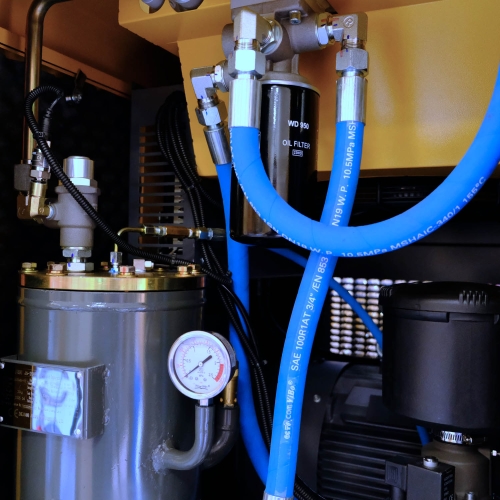 3-in-1-Schraubenkompressor 15 kW | 2300 l/min | 500-l-Tank und Luftentfeuchter